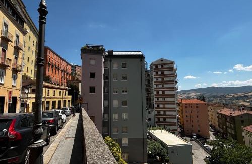 Potenza House | ROOM & PARKING in Centro Città con Parcheggio Privato e WIFI