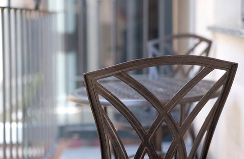 Novara Apartment | Room 'Stanza 101' with Balcony and Air Conditioning