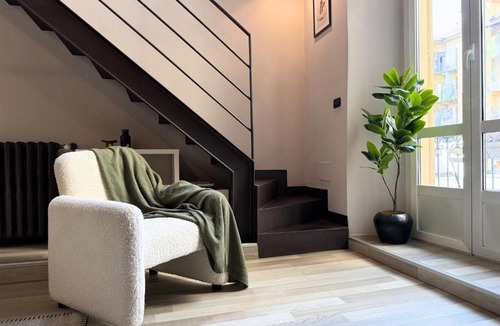 Vanchiglia Apartment | Royal Gardens Apartment