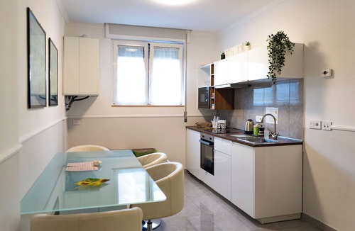 Portici House | Royal Rooms