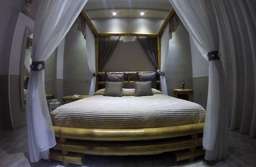 Mugnano di Napoli Hotel | Runa Hotel