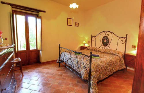 Ortignano Raggiolo House | Rustic Holiday Home in Ortignano with Swimming Pool