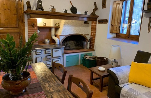 Bivio Pozzo House | Rustic House in Reggello with Garden and Patio