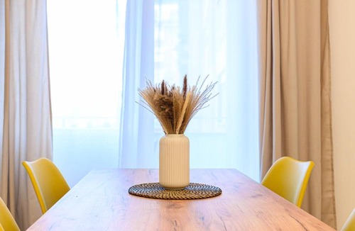 Universita Apartment | RV Apartment - Rome Tiburtina