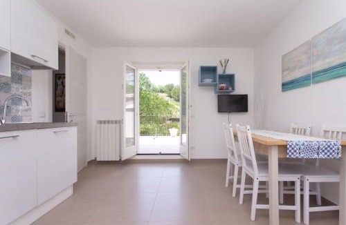 Sirolo Apartment | S161 - Sirolo, nuovissimo bilocale con terrazzo