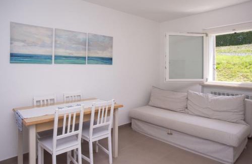 Sirolo Apartment | S161 - Sirolo, nuovissimo bilocale con terrazzo