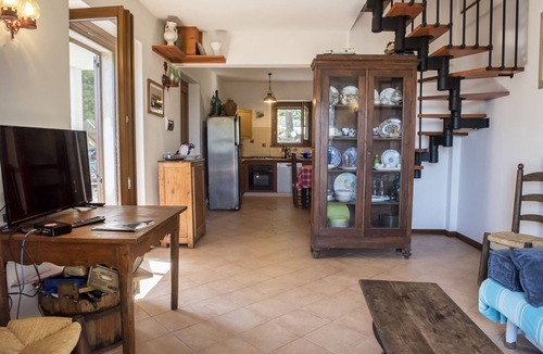 Sirolo Apartment | S267 - Sirolo , portion of a single villa surrounded by the greenery of Conero