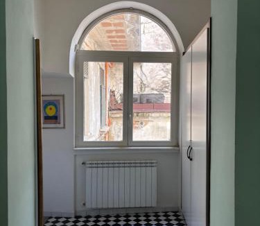 Rione Duomo Apartment | Salerno Old Town 10 Min From Ferry Port & Train Station Fast WiFi Blue Velvet