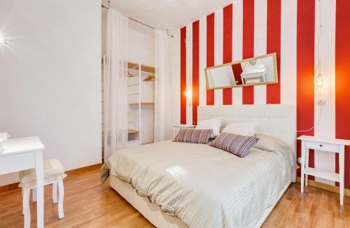 Trastevere Apartment | San Cosimato House