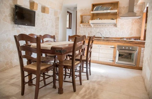 Laterza Condo | San Leonardo Holiday Homes: style and comfort just a click away