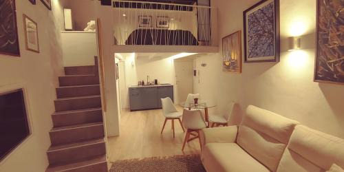 Old Town Apartment | San Pietro Luxury Old Town Apartment