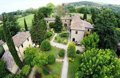 Sodo Apartment | San Pietro Ortensia - Apartment with swimming pool