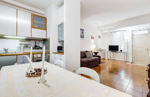 Campitelli House | SAN TEODORO FORI IMPERIALI HOUSE