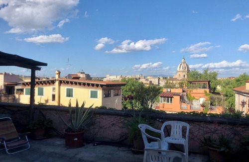 Rione V Ponte Apartment | Sant'onofrio - Trastevere Vatican Apartment Roma