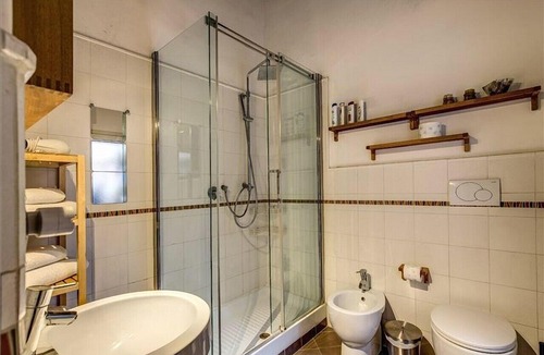 Trastevere Apartment | santa cecilia apartment