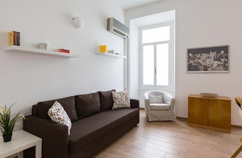 Monti Apartment | Santa Maria Maggiore Apartment
