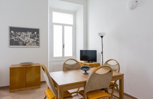 Monti Apartment | Santa Maria Maggiore Apartment