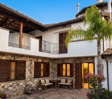 Petrizzi Bed & Breakfast | Santo Re Olive Retreat