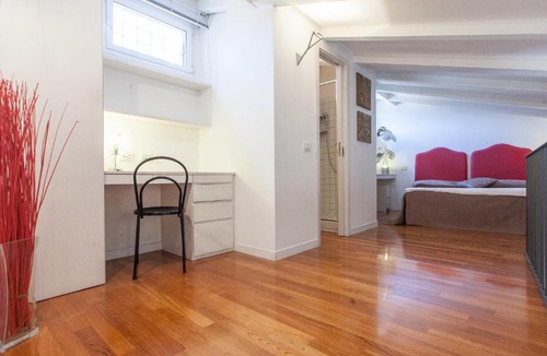 Rione VI Parione Apartment | Savelli Suites