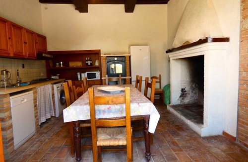 Montecchio House | Scappo in Umbria, casale Beatrice