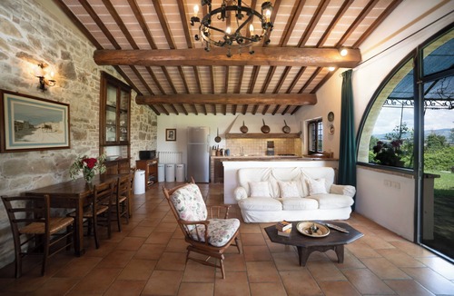 Pian di San Martino Villa | Scappo in Umbria, Torre Angelina