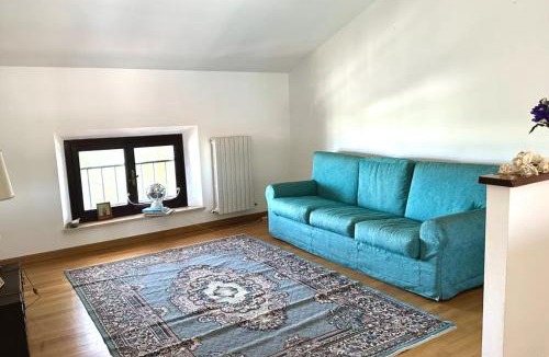 Montemarciano Apartment | SE056 - Montemarciano, deliziosa mansarda con vista mare