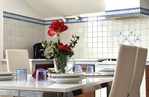Montemarciano Apartment | SE056 - Montemarciano, deliziosa mansarda con vista mare