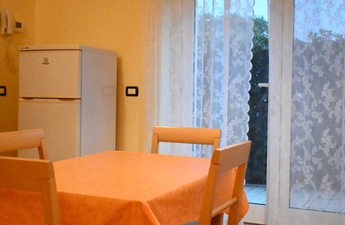 Maiolati Spontini Apartment | SE137 – Senigallia, ground floor studio in excellent location