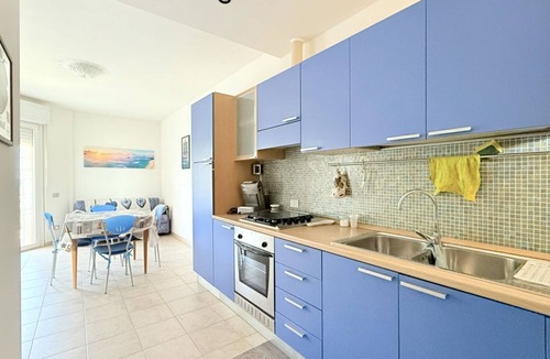 Senigallia Apartment | SE182 - Senigallia, three-room apartment facing the sea with balcony and parking space
