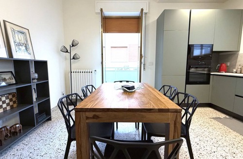 Senigallia Apartment | SE201 - Senigallia, spacious three-room apartment with air conditioning and Wi-Fi