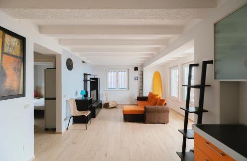 Montemarciano Apartment | SE227 - Montemarciano, comodo trilocale fronte mare