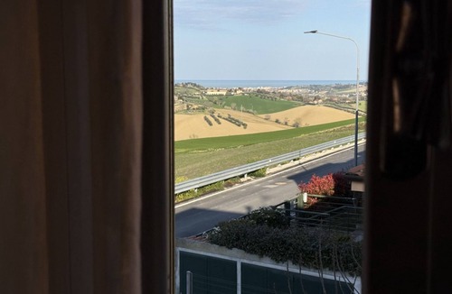 Roncitelli Apartment | SE235 - Senigallia, large three-room apartment with furnished courtyard