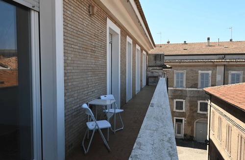 Senigallia Apartment | SE262 – Senigallia, spacious apartment in the heart of the city center