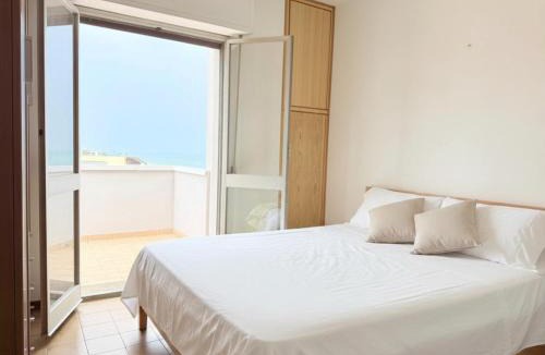 Marzocca Apartment | SE278 - Senigallia, trilocale fronte mare con balcone e posto auto