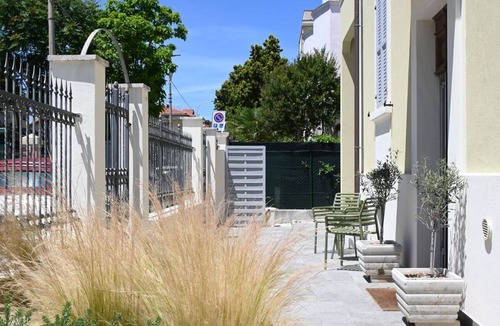 Senigallia Apartment | SE297 – Senigallia, two-bedroom apartment in an exclusive location with A/C