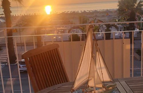Tortoreto Lido Apartment | Sea Home Sunrise