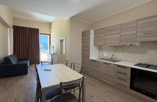 Bonifati Apartment | Sea-view apartment with a pool