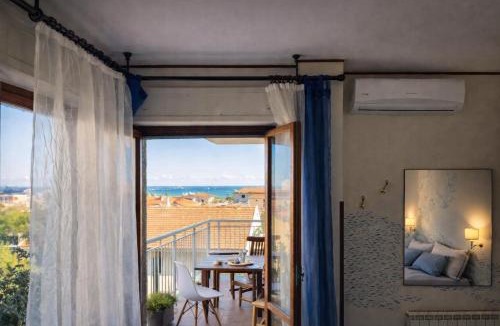 Grottammare Apartment | Sea View Solarium- Free parking - 8 min beach - 3 min A14 - Mastrangelo Beach