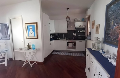 Municipio 3 Apartment | ‘Sea View Suite Eventi Felici’ Apartment with Terrace, Sea View, Wi-Fi & Air Conditioning