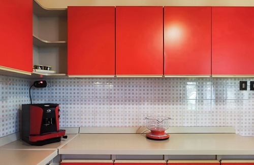 Laura Apartment | Seaside House Paestum (room & kitchen)