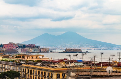 Mergellina Hotel | Seaview Apartment in Posillipo