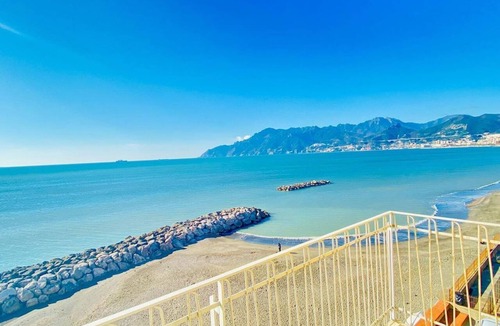 Salerno Apartment | Seaview Balcony Apartment - 5mt Dalla Spiaggia! x6