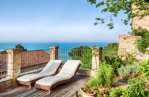 Cupra Marittima Apartment | Seaview Terrace Apartment