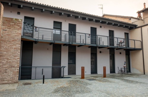 Langhe and Roero Apartment | Serendipity: apartment Vega (2 beds - 2 baths) Alba center