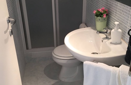 Rione XVIII Castro Pretorio Apartment | Short-Term Rentals Colosseo 2