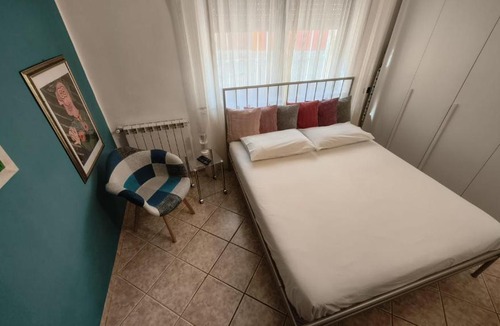 Somma Lombardo Apartment | SISTERS GUEST HOUSE 2