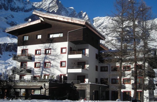 Cervinia Apartment | Ski, stay, and savour; Aosta Valley