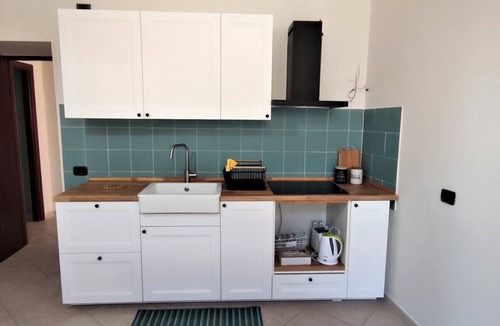 Torre del Greco Apartment | Small house ideal for visiting Naples, Pompeii, Herculaneum, Sorrento.