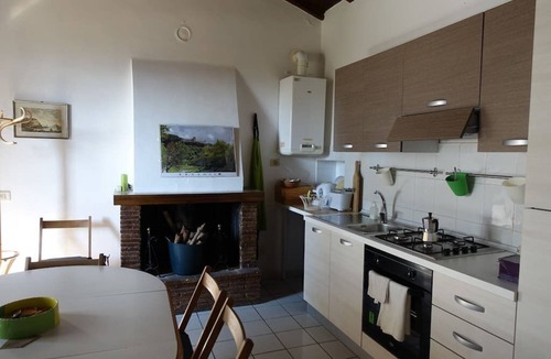 Bovara House | Small villa with views of the Umbrian valley