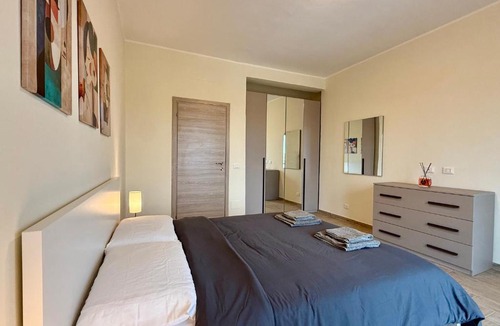 Vercelli Apartment | SNG - Paggi 78